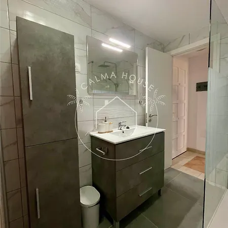 Calma House アパート *