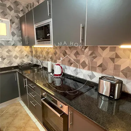 アパート Calma House *